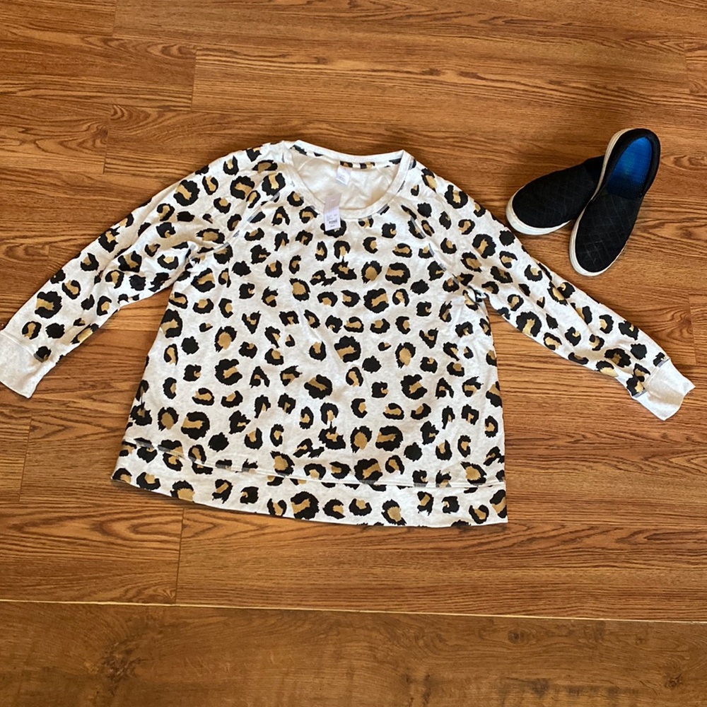 Livi Active 18/20 soft sweatshirt